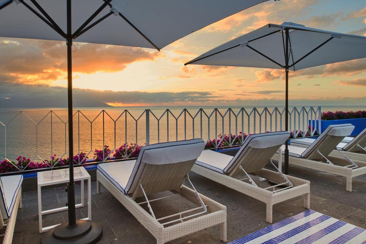 Hotel Luxury Patio Azul (Adults Only) Puerto Vallarta Zewnętrze zdjęcie The rooftop pool at the Hotel