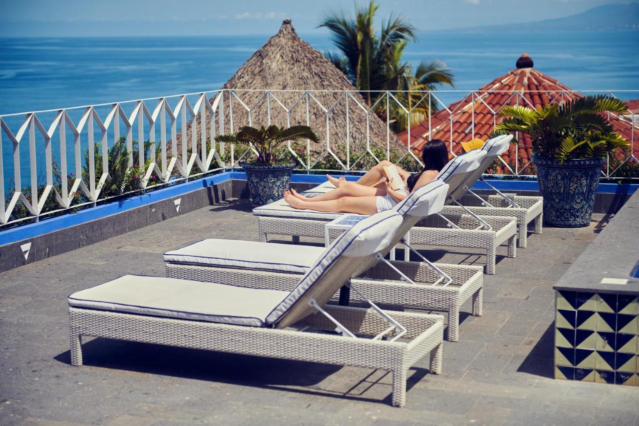 Hotel Luxury Patio Azul (Adults Only) Puerto Vallarta Zewnętrze zdjęcie Rooftop pool at the Hotel