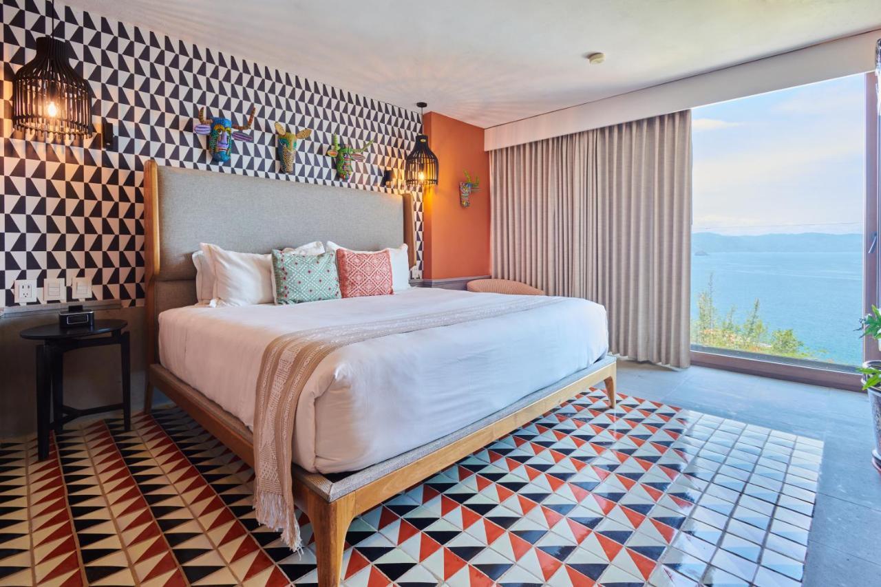 Hotel Luxury Patio Azul (Adults Only) Puerto Vallarta Zewnętrze zdjęcie A bedroom at the hotel