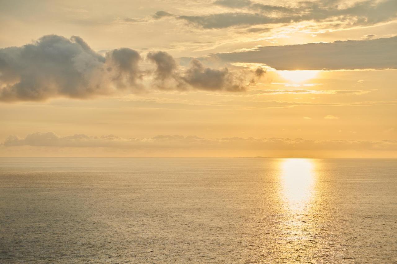 Hotel Luxury Patio Azul (Adults Only) Puerto Vallarta Zewnętrze zdjęcie Sunset over the Atlantic Ocean