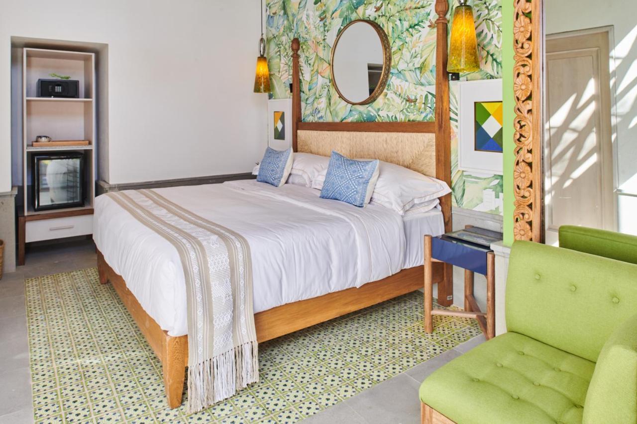 Hotel Luxury Patio Azul (Adults Only) Puerto Vallarta Zewnętrze zdjęcie A bedroom at the hotel