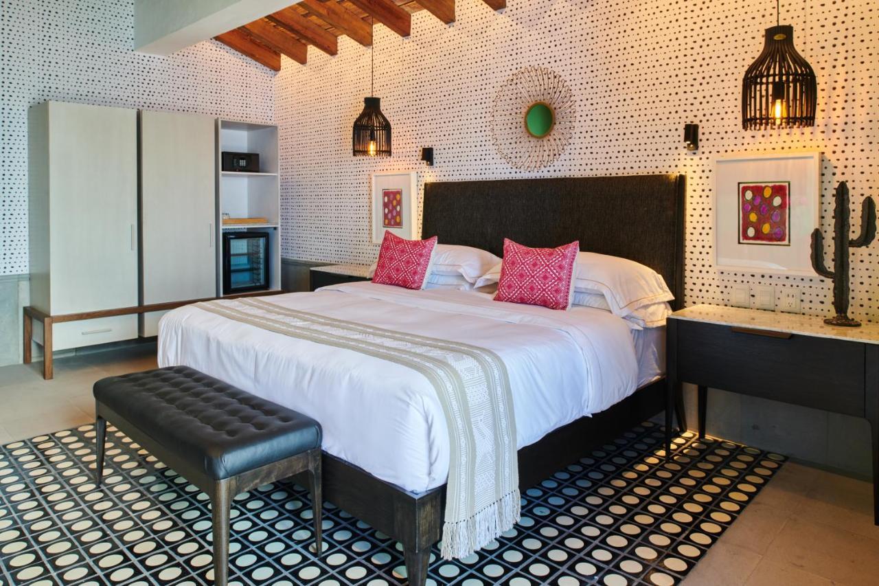 Hotel Luxury Patio Azul (Adults Only) Puerto Vallarta Zewnętrze zdjęcie A bedroom at the hotel
