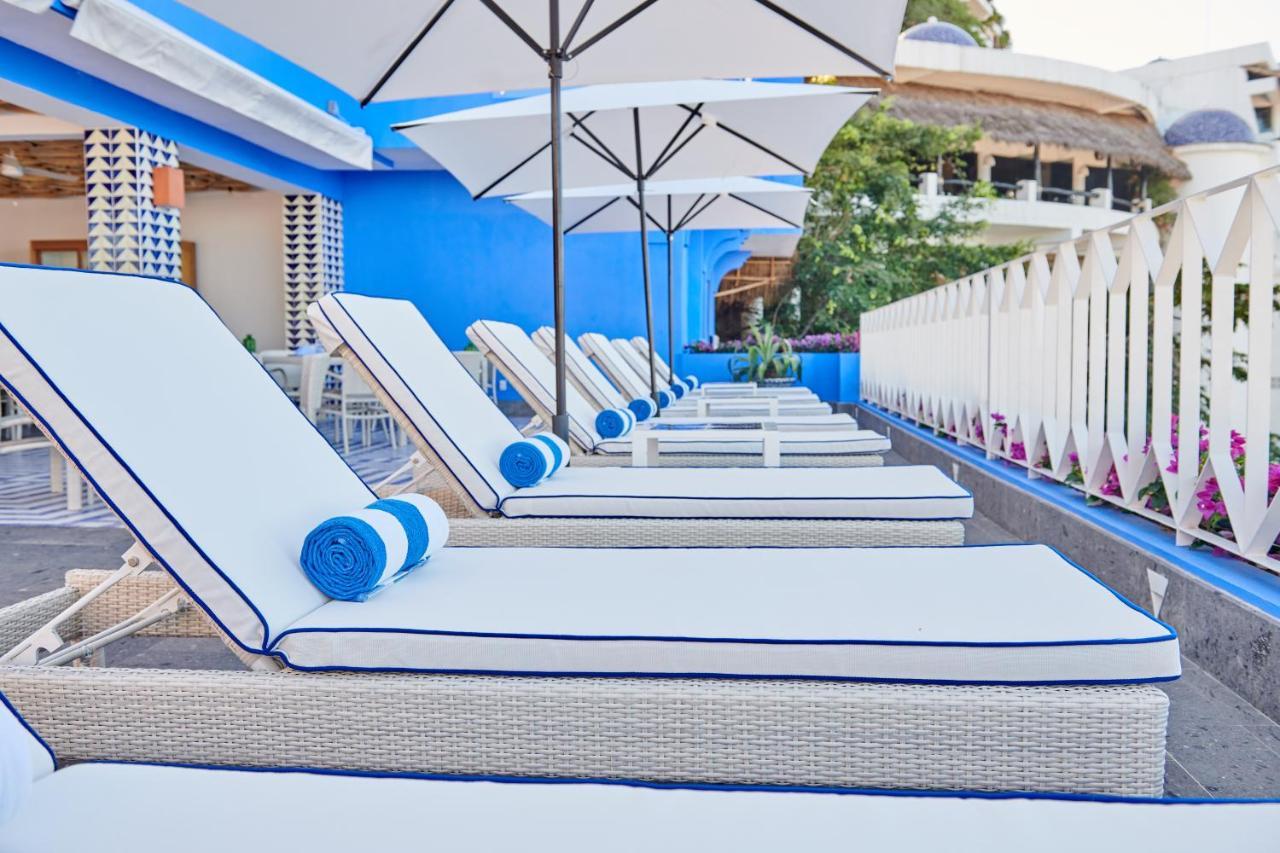 Hotel Luxury Patio Azul (Adults Only) Puerto Vallarta Zewnętrze zdjęcie The pool at the Beverly Hills Hotel