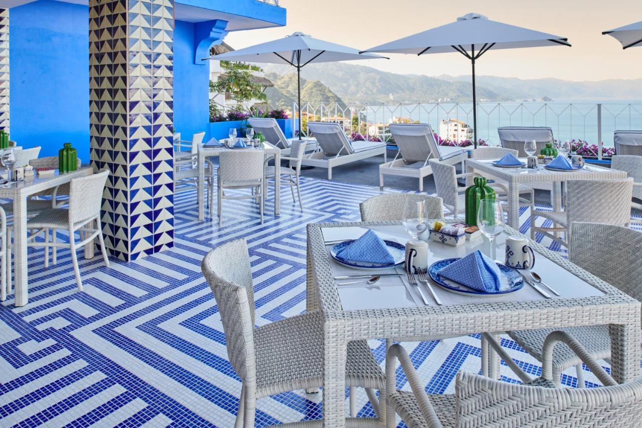 Hotel Luxury Patio Azul (Adults Only) Puerto Vallarta Zewnętrze zdjęcie The rooftop bar at the hotel